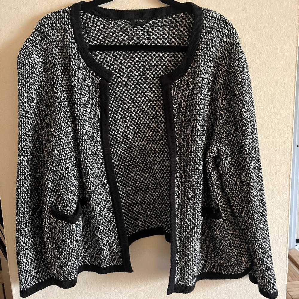 Women's Ann Taylor Factory Blue/Black Boucle Sweater Jacket Size XL
